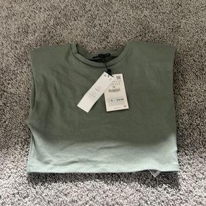 Zara Cropped padded shoulder tank